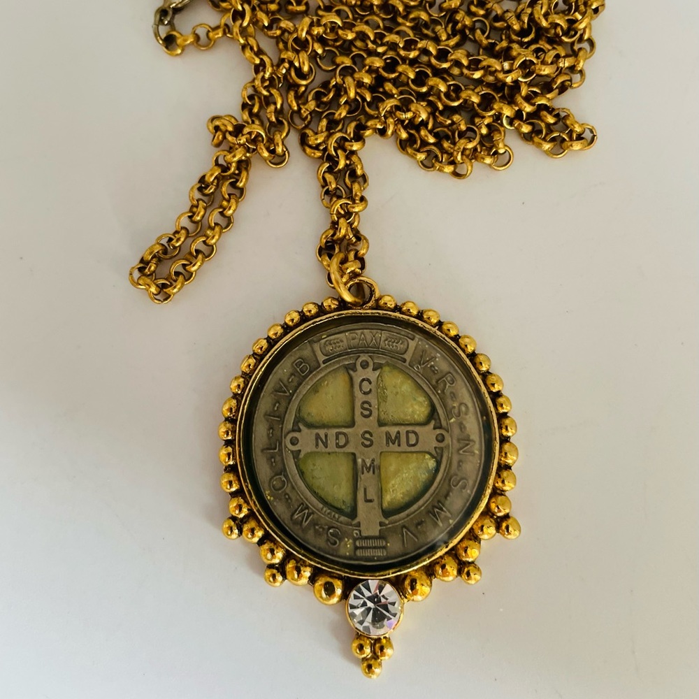 Virgin Saints & Angels Large San Benito Medallion - Picture 13 of 13